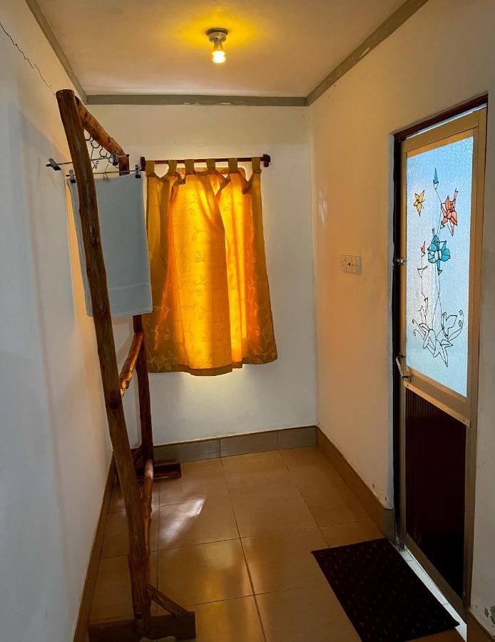 New Roy Guest House Kalkudah  Exterior photo