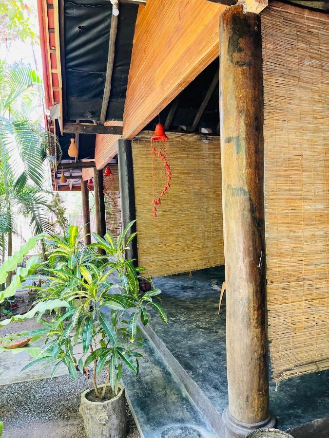 New Roy Guest House Kalkudah  Exterior photo